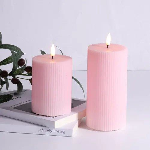 Miniatura 5 de Velas de pilar sin llama acanaladas rosadas con control remoto, velas LED parpadeantes de cera que funcionan con pilas, juego de 2