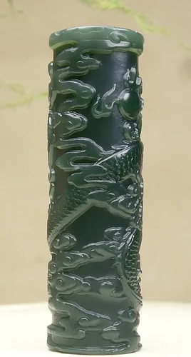Miniatura 4 de China Natural Hetian Nefrita Verde Jade Tallado Dragón Real Colgante Amuleto