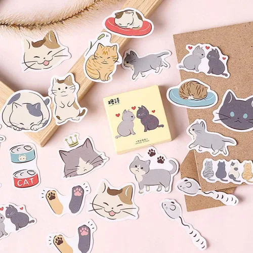 Calcomanías de tamaño pequeño para laptop, 45 piezas de Doraking en caja, decoración de gatos súper lindos para laptop, planificadores, álbumes de