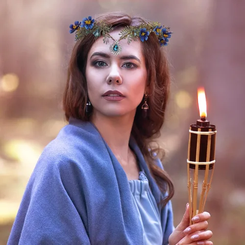 Miniatura 3 de MOSTORY Corona de flores de hada del bosque, tocado floral de elfo azul con tiara de cristal elfo, hecha a mano para mujeres y niñas, diadema