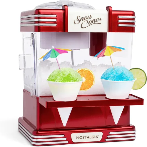 Continúe la fiesta creando una serie de deliciosas y refrescantes bebidas con hielo raspado. Las cuchillas de corte de acero inoxidable transforman