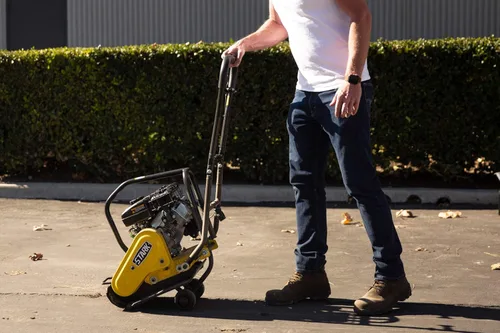 Miniatura 4 de Stark USA Compactador de placas de 2HP a gas 79cc con fuerza de 2,000lbs para construcción, máquina niveladora de concreto, nivelador