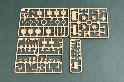Miniatura 4 de Hobby Boss Kit de construcción de modelo de vehículo IFV CV90-40 sueco