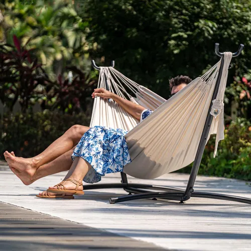 Miniatura 2 de Lazy Daze Hammocks Hamaca doble con soporte de acero de 9 pies que ahorra espacio, incluye funda de transporte portátil, capacidad de 450 libras