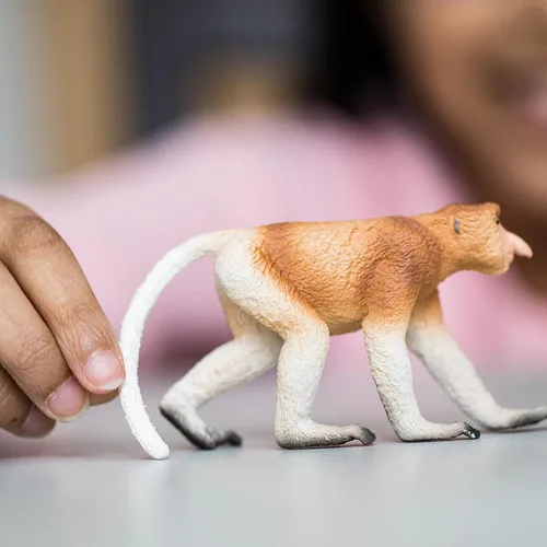 Miniatura 2 de Schleich Wild Life - Figura realista de mono Proboscis – Auténtico y altamente detallado juguete de animales salvajes, duradero para la educación