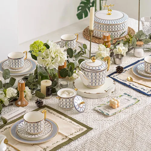 Miniatura 6 de Juego de taza y platillo de estilo europeo, 7 oz (aproximadamente 7.00 oz) de porcelana de hueso exquisita taza de té y platillo de platino