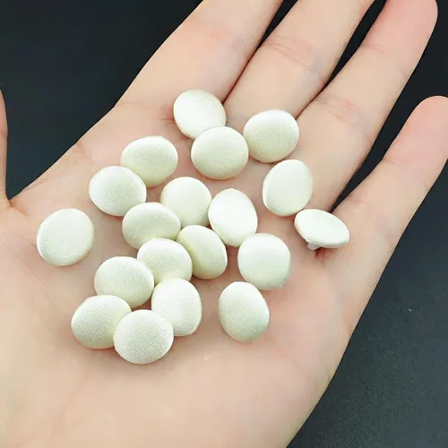 30 botones cubiertos de tela de satén beige con vástago para botones de vestido de novia, costura de bricolaje, decoraciones hechas a mano para