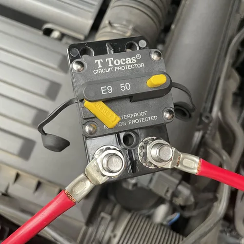 Miniatura 8 de E69 Interruptor de circuito de 10 A T3 con restablecimiento manual Mini de montaje en superficie IP66 Interruptor conmutable de 10 A