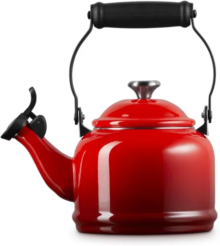 Miniatura 4 de Le Creuset Juego de 2 tazas de esmalte en acero con acabados metálicos y cerámica, 1.25 cuartos de galón de agua y (2) tazas de 14 onzas
