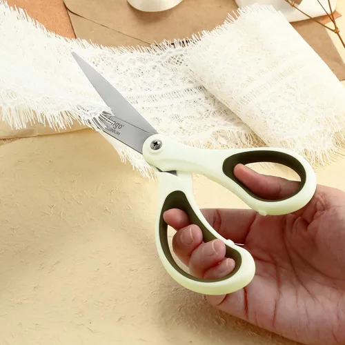 Miniatura 6 de LIVINGO Tijeras multiusos – Tijeras cómodas de acero inoxidable afiladas resistentes con revestimiento de titanio, para oficina, hogar, escuela