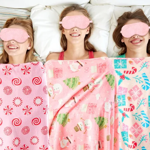 Miniatura 6 de Fanfanwin 18 piezas de suministros de fiesta de pijamas para niñas, 6 estilos lindos manta de muñeco de nieve rosa, 6 diademas de forro polar coral