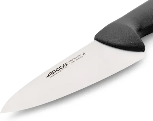Miniatura 3 de Arcos Cuchillo de chef de acero inoxidable nitrum de 6 pulgadas y hoja de 5.906 in. Cuchillo de cocina profesional multiusos. Mango ergonómico