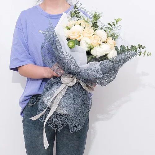 Miniatura 8 de Papel de regalo de malla de jacquard coreano con flores caladas 1 rollo, suministros para floristería, papel para envolver ramos de flores, Blanco