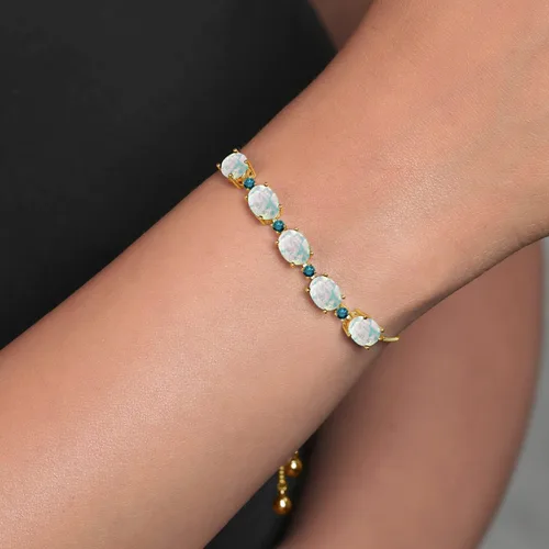 Miniatura 4 de Gem Stone King Pulsera de plata chapada en oro amarillo de 18 quilates con diamantes azules de ópalo de imitación ovalada de 5.26 quilates