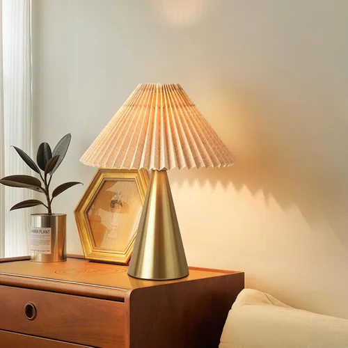 Miniatura 5 de Ziqqeelam Lámpara de Mesa Pequeña Dorada, Lámpara de Mesa Linda, Lámpara de Mesa Plisada, Lámparas de Dormitorio de Latón Dorado para Mesita