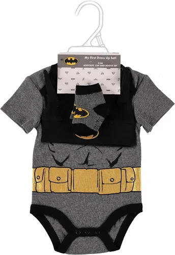 Miniatura 2 de DC Comics Juego de regalo de 3 piezas para bebés y niños, conjunto de regalo de Batman Body Bootie Socks and Hat