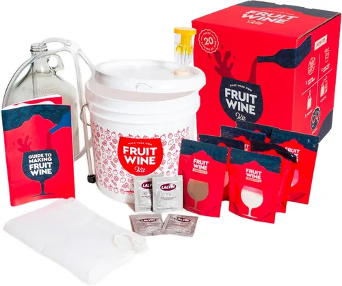 Craft A Brew - Kit de elaboración de vino de frutas - Fácil para principiantes - Kit de elaboración de vino en casa - Incluye ingredientes y equipo