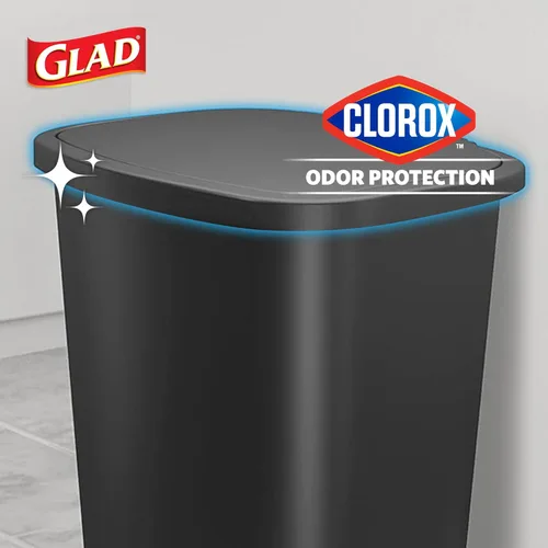 Miniatura 3 de Glad Paquete de 2 botes de basura de 13 galones, cubos de basura de plástico para cocina con protección contra olores de tapa, manos libres
