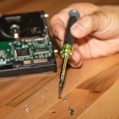 Miniatura 9 de Klein Tools 32717 Juego de destornilladores de precisión con funda, kit de herramientas de reparación multifunción todo en uno incluye 39 puntas