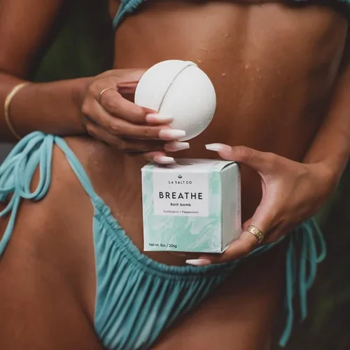 Miniatura 7 de LA SALT CO Breathe - Bomba de baño, 8 onzas, grande, hecha a mano con ingredientes naturales, sal del Himalaya rica en minerales, libre de crueldad