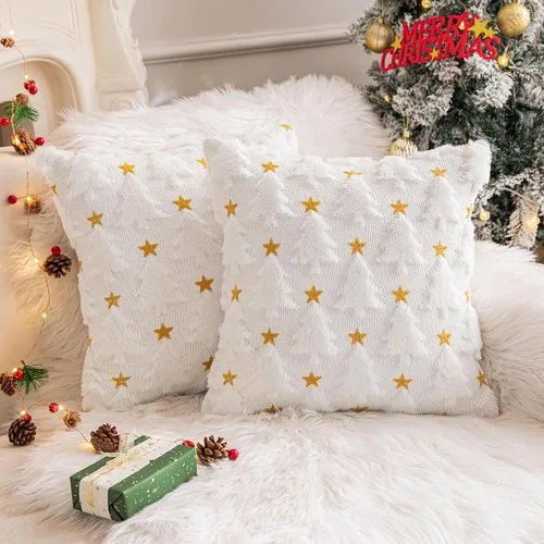 Miniatura 14 de AQOTHES Juego de 2 fundas de almohada de alce navideño de 18 x 18 pulgadas, suave piel sintética color beige crema, almohadas decorativas de Navidad