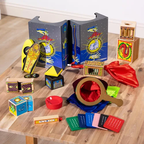 Miniatura 9 de Juego de magia de madera maciza con 10 trucos clásicos Melissa & Doug Deluxe