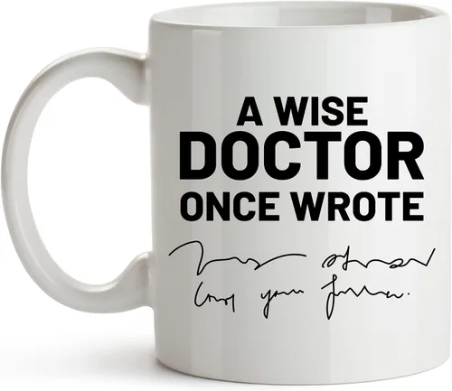 Miniatura 7 de YouNique Designs Taza divertida para médico, 11 onzas, regalos de ceremonia de bata blanca, regalos para hombres y mujeres, regalos de Agarradera