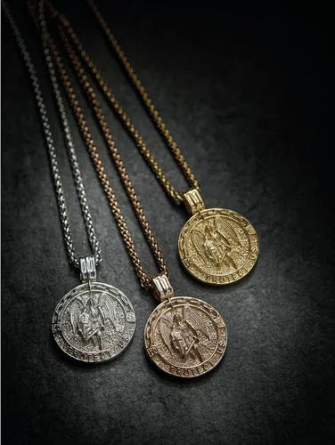 Miniatura 2 de Forge & Foundry Men's Pendant with 21" Extendable Necklace Chain - Compass or Saint Michael Pendant