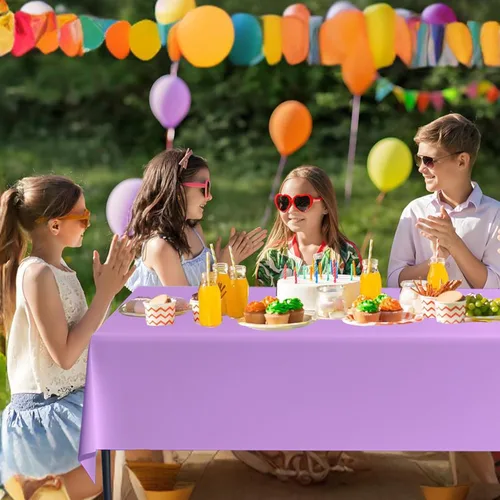 Miniatura 7 de Paquete de 3 manteles de plástico desechables de 54 x 108 pulgadas, color morado claro, azul claro, rosa claro, para mesas de 6 a 8 pies, fiestas