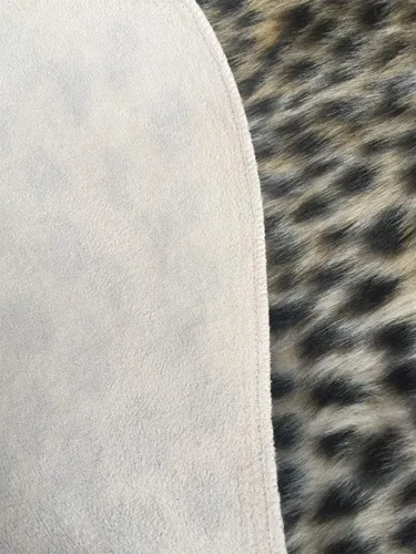 Miniatura 4 de Alfombra de piel sintética con estampado de leopardo, alfombra de piel de vaca para oficina, sala de estar, dormitorio, antideslizante, decoración