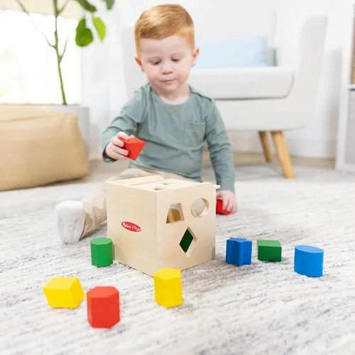 Miniatura 7 de Melissa & Doug Cubos de formas de Clasificación Clásico Juguete de Madera, Juguete de Desarrollo, Forma Fácil de Agarre, Construcción de Madera