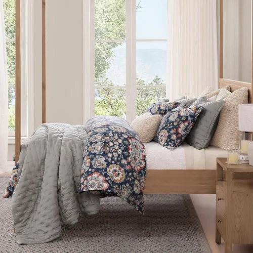 Miniatura 16 de HiEnd Accents Dalia - Juego de edredón de lino de 3 piezas, tamaño King, juego de ropa de cama floral azul claro, estampado botánico de flores