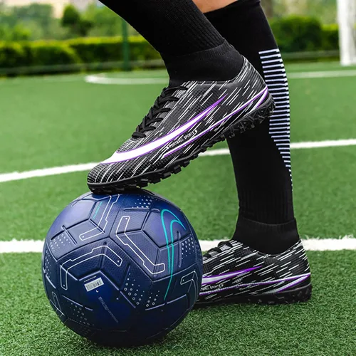 Miniatura 6 de UYO Tacos de fútbol para hombre, zapatos de fútbol AGFG High-Tops con cordones antideslizantes
