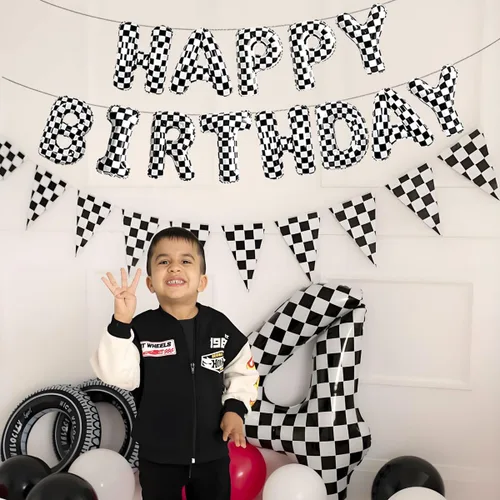 Miniatura 4 de Decoraciones de fiesta de cumpleaños de coche de carreras, pancarta de globos de feliz cumpleaños a cuadros en blanco y negro