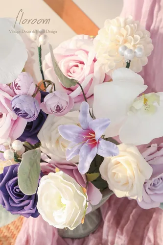 Miniatura 5 de Floroom - Flores artificiales de aspecto real en color lila, lavanda, púrpura y crema, rosas falsas, dalias y vegetación en conjunto de caja