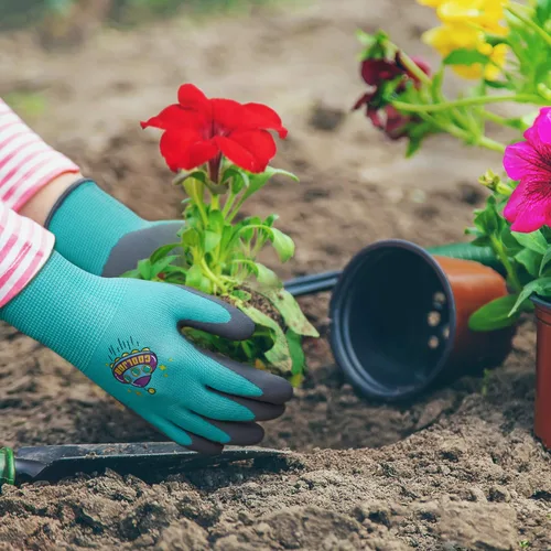 Miniatura 3 de COOLJOB 3 pares de guantes de jardinería para niños de 6 a 8 años, guantes de trabajo de jardín con revestimiento de goma antideslizante para niños