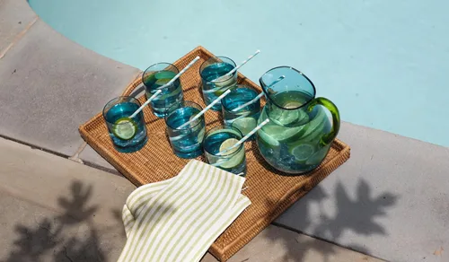 Miniatura 3 de Caspari Jarra acrílica transparente con mango de cobalto - 1 unidad
