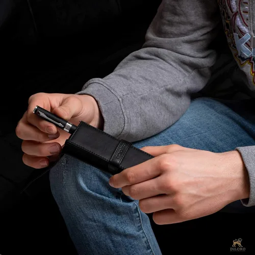 Miniatura 7 de DiLoro Estuche doble de cuero para lápices para dos bolígrafos y lápices (negro)