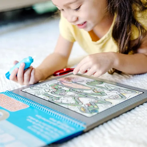Miniatura 3 de Melissa & Doug On the Go Water Wow! Almohadilla de actividades reutilizable de lujo para revelar agua – Around Town