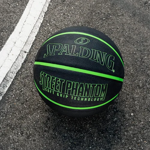 Miniatura 6 de Spalding Balones de baloncesto de goma para exteriores Cubierta de goma de rendimiento diseñada para jugar al aire libre Varios tamaños