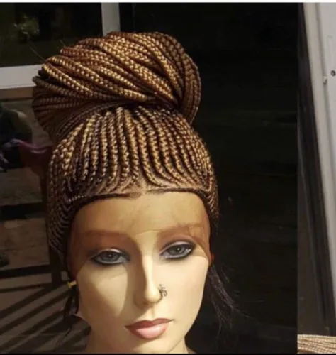 Miniatura 2 de Peluca trenzada/peluca trenzada hecha a mano con trenzas de caja. Color marrón. Hecho de forma ordenada y firme. Se envía en 1-2 semanas.