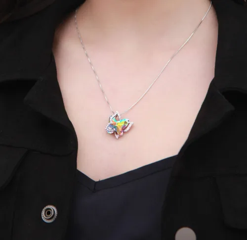 Miniatura 3 de Collar de cristal de piedra natal de mariposa, tono plateado con cadena de 18 pulgadas + 2 pulgadas, para el Día de la Madre, aniversario