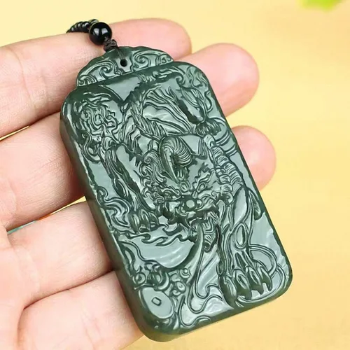 Miniatura 8 de China Natural Hetian Green Jade Nefrita Tallado Unicornio Pixiu Bestia Colgante Amuleto, Piedra