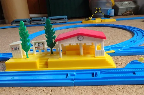 Miniatura 3 de Pla-rail ¡Comienza a construir pla-riel! Juego de rieles básicos.