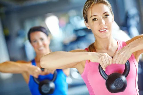 Miniatura 8 de Body Sport Pesas rusas de hierro con revestimiento de vinilo – Pesa rusa para levantamiento de pesas – Pesa rusa de entrenamiento de fuerza