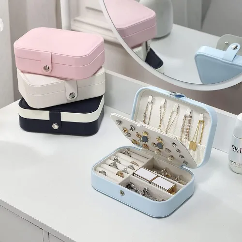 Miniatura 7 de Chelory Joyero pequeño para aretes anillos collares pulseras piel sintética portátil organizador de joyas de viaje para mujeres y niñas mini soporte