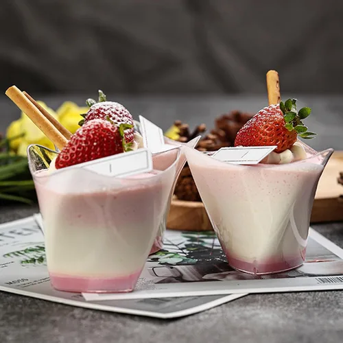 Miniatura 4 de Tosnail Paquete de 50 vasos triangulares de postre de 4 onzas, vasos desechables de plástico con 50 cucharas de postre de plástico