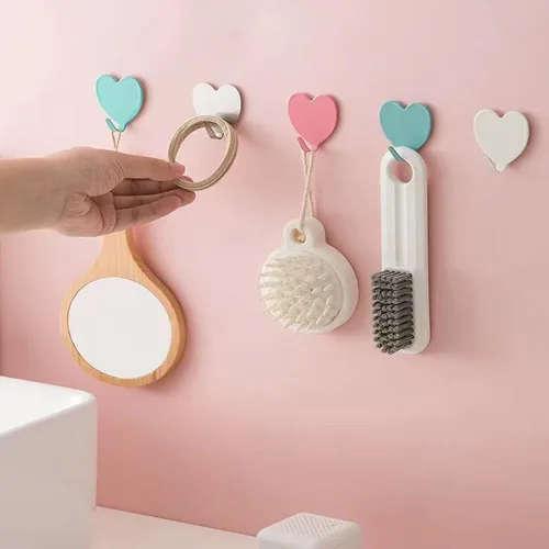 Miniatura 5 de JtmyAota Paquete de 6 ganchos decorativos de pared en forma de corazón, gancho de pared adhesivo fuerte de acero inoxidable para el hogar, cocina