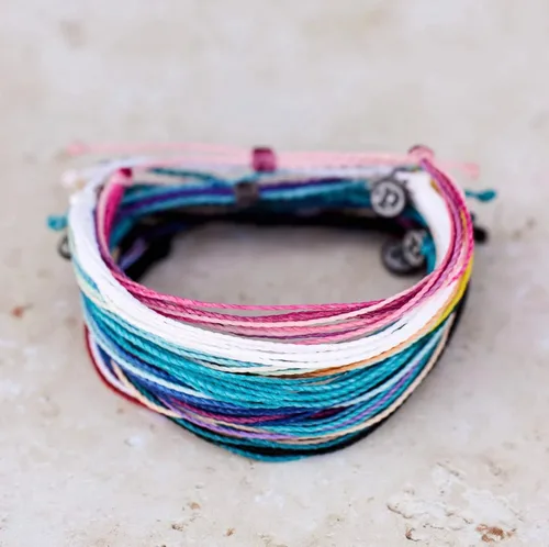 Miniatura 5 de Pura Vida Paquete de pulseras de la amistad, juego de 10 pulseras apilables para mujer, pulseras hechas a mano y pulseras bonitas, accesorios