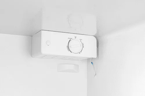 Miniatura 8 de KoolMore - Congelador/refrigerador convertible vertical de 7 pies cúbicos listo para garaje con descongelación manual en acero inoxidable